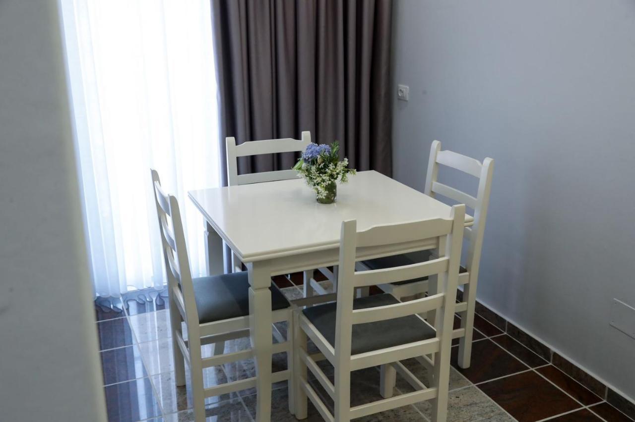 Fishta Apartments Q5 33 Velipojë Esterno foto